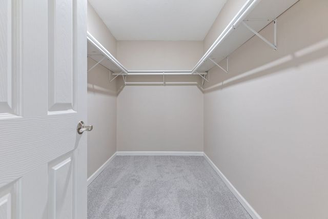 11134 Northwest Road 2C, Palos Hills, IL 60465