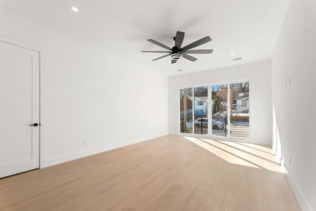 1825 Pollard Street, Dallas, TX 75208