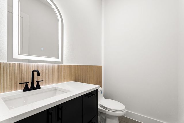 1825 Pollard Street, Dallas, TX 75208