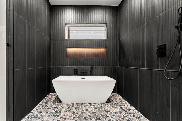 1825 Pollard Street, Dallas, TX 75208