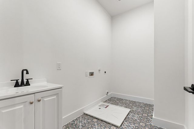 1825 Pollard Street, Dallas, TX 75208