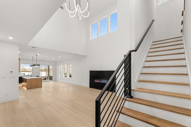 1825 Pollard Street, Dallas, TX 75208