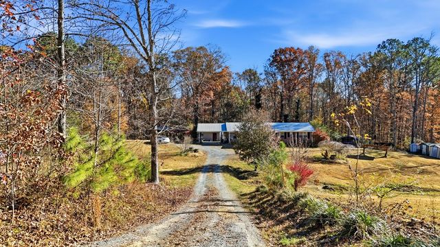 686 Callie Jones Road, Chatsworth, GA 30705