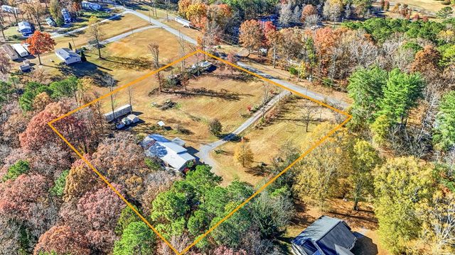 686 Callie Jones Road, Chatsworth, GA 30705