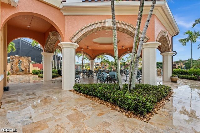 8641 Piazza Del Lago CIR 201, Estero, FL 33928