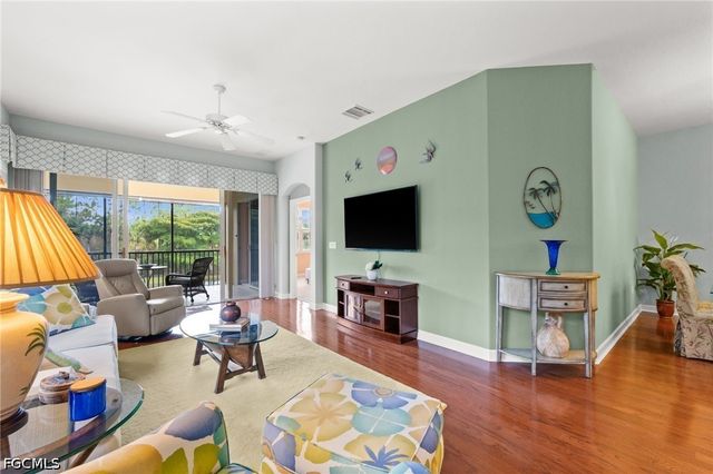 8641 Piazza Del Lago CIR 201, Estero, FL 33928