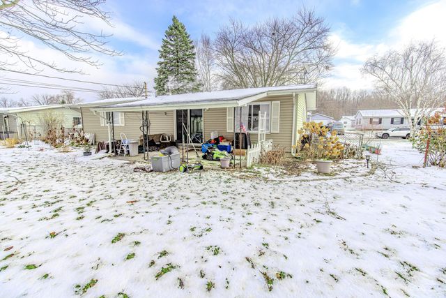 746-1 Acadia Road, Valparaiso, IN 46385