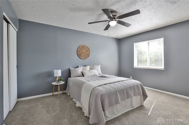 5695 E Coach Drive E, Kettering, OH 45440
