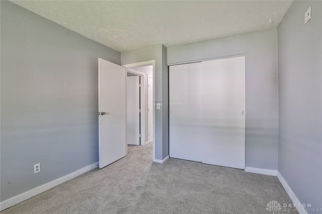 5695 E Coach Drive E, Kettering, OH 45440