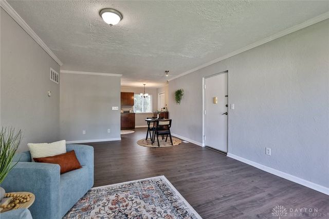 5695 E Coach Drive E, Kettering, OH 45440