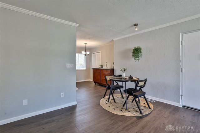 5695 E Coach Drive E, Kettering, OH 45440