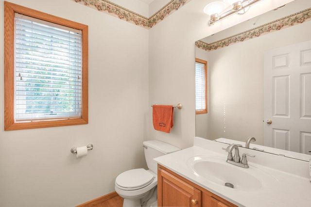 17800 Townline Road, Minnetonka, MN 55345