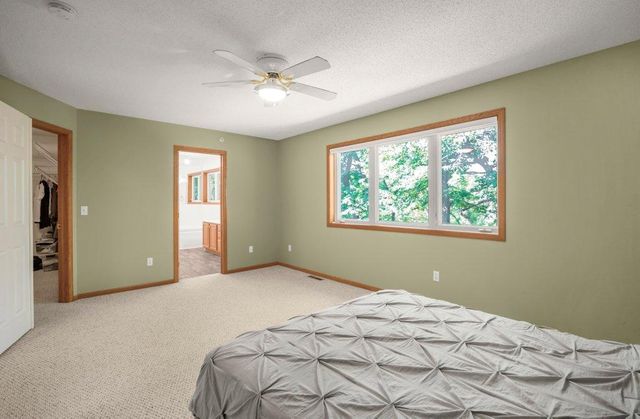 17800 Townline Road, Minnetonka, MN 55345