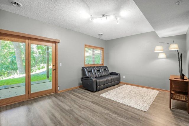17800 Townline Road, Minnetonka, MN 55345