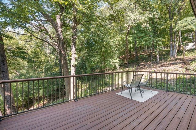 17800 Townline Road, Minnetonka, MN 55345