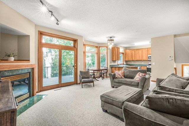 17800 Townline Road, Minnetonka, MN 55345