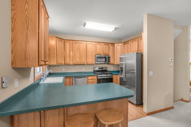 17800 Townline Road, Minnetonka, MN 55345