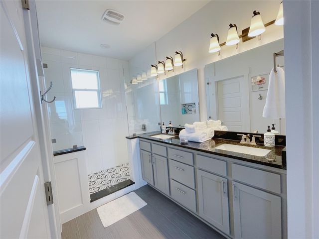 17508 Panorama DR, Dripping Springs, TX 78620