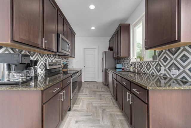 17508 Panorama DR, Dripping Springs, TX 78620