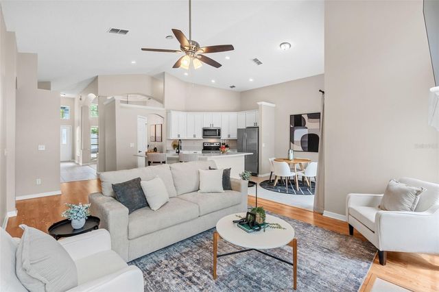 328 VIEW COURT, Apopka, FL 32703