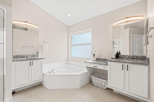 328 VIEW COURT, Apopka, FL 32703