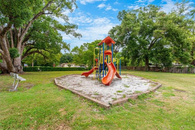 328 VIEW COURT, Apopka, FL 32703