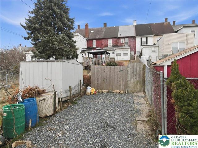 1171 Mechanic Street, Bethlehem City, PA 18015