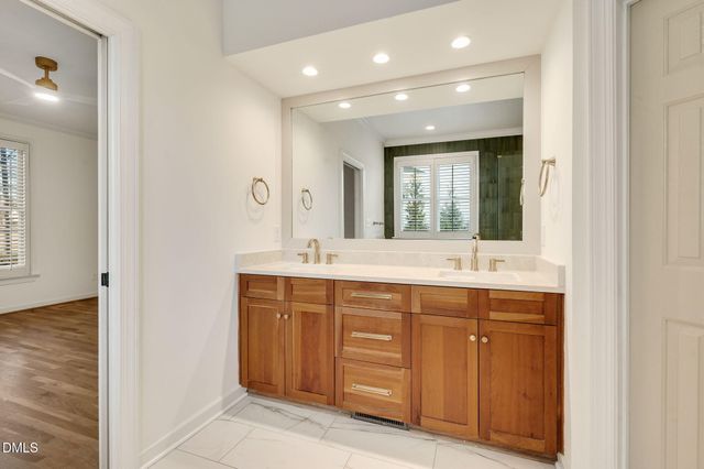 1009 Neuse Ridge Drive, Clayton, NC 27527