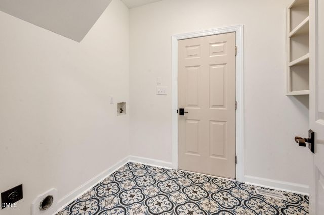 1009 Neuse Ridge Drive, Clayton, NC 27527