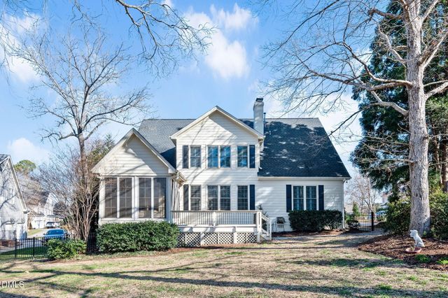 1009 Neuse Ridge Drive, Clayton, NC 27527