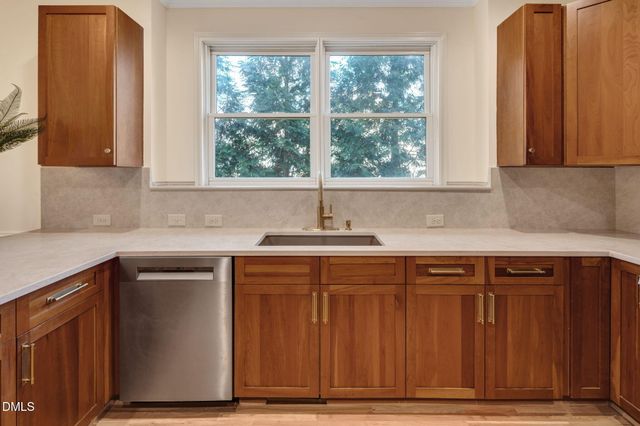 1009 Neuse Ridge Drive, Clayton, NC 27527