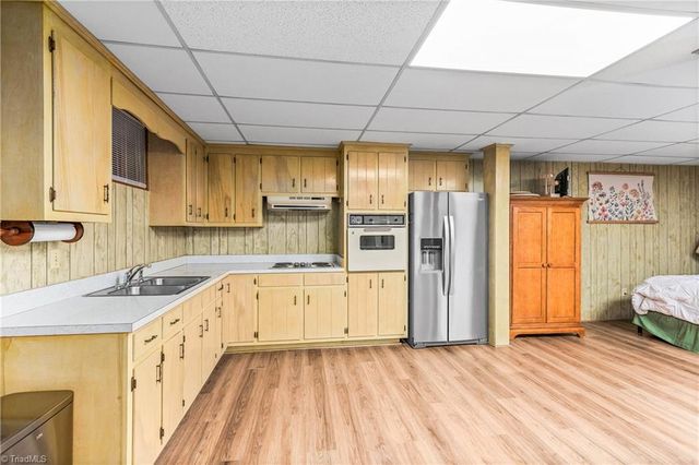 3519 Woodview Drive, High Point, NC 27265