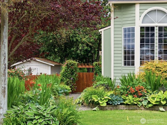 1304 85th Drive NE, Lake Stevens, WA 98258