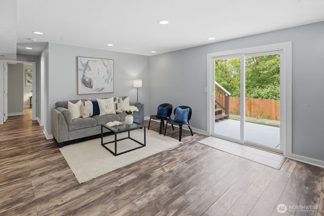 1304 85th Drive NE, Lake Stevens, WA 98258