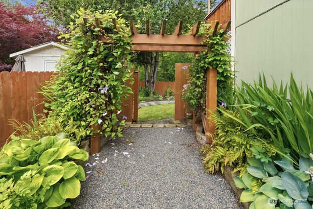 1304 85th Drive NE, Lake Stevens, WA 98258