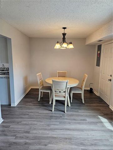 1021 Smoke Tree LN, Virginia Beach, VA 23452