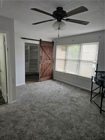 1021 Smoke Tree LN, Virginia Beach, VA 23452