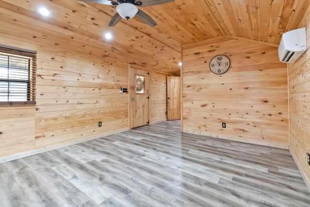 140 Sullivan Road, London, KY 40744