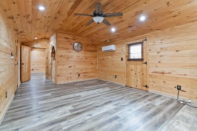 140 Sullivan Road, London, KY 40744