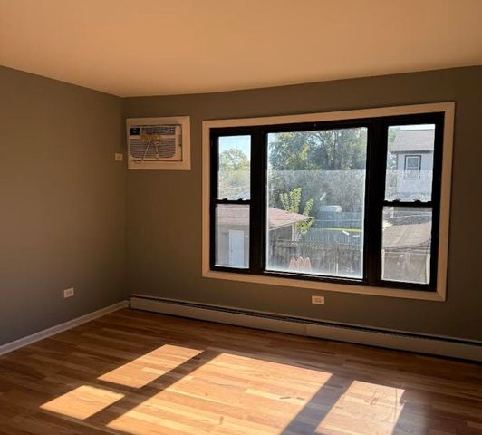 7719 S Roberts Road, Bridgeview, IL 60455