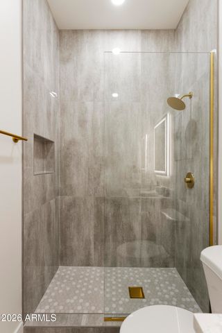 7520 E HIGHLAND Avenue, Scottsdale, AZ 85251