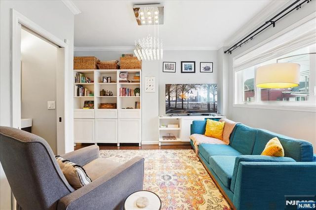 106 Griffith Street 106, Jersey City, NJ 07307