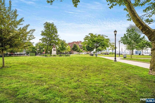 106 Griffith Street 106, Jersey City, NJ 07307