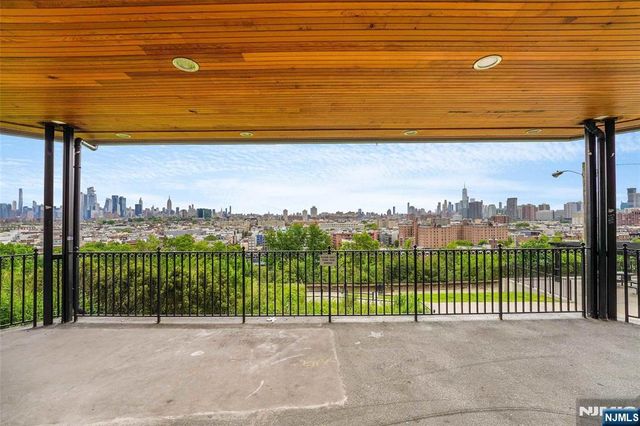 106 Griffith Street 106, Jersey City, NJ 07307