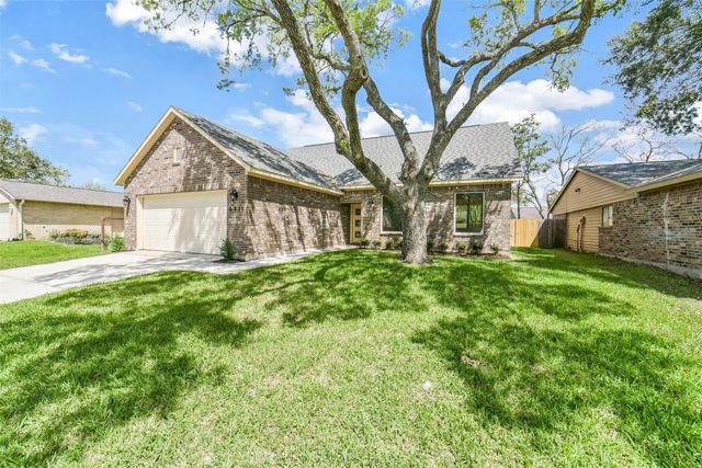 6835 Tara Drive, Richmond, TX 77469