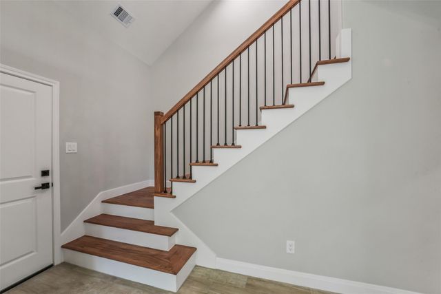 6835 Tara Drive, Richmond, TX 77469