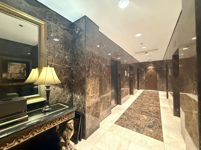 10 E Ontario Street 1111, Chicago, IL 60611
