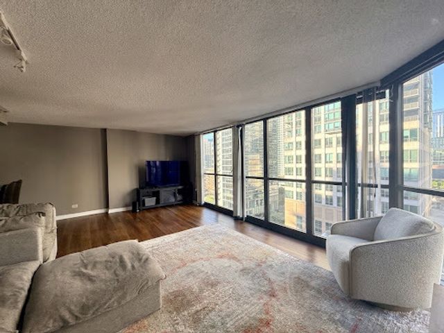 10 E Ontario Street 1111, Chicago, IL 60611