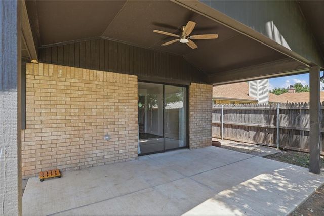 2008 Rushing Meadows, Edmond, OK 73013