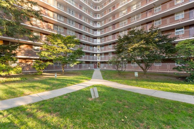 91 Strawberry Hill Avenue APT 1022, Stamford, CT 06902